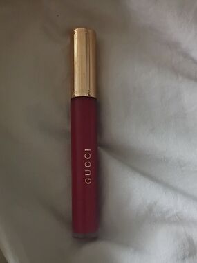 Gucci Rosso Ancora, Rouge à Lèvres Liquide Mat Lipstick